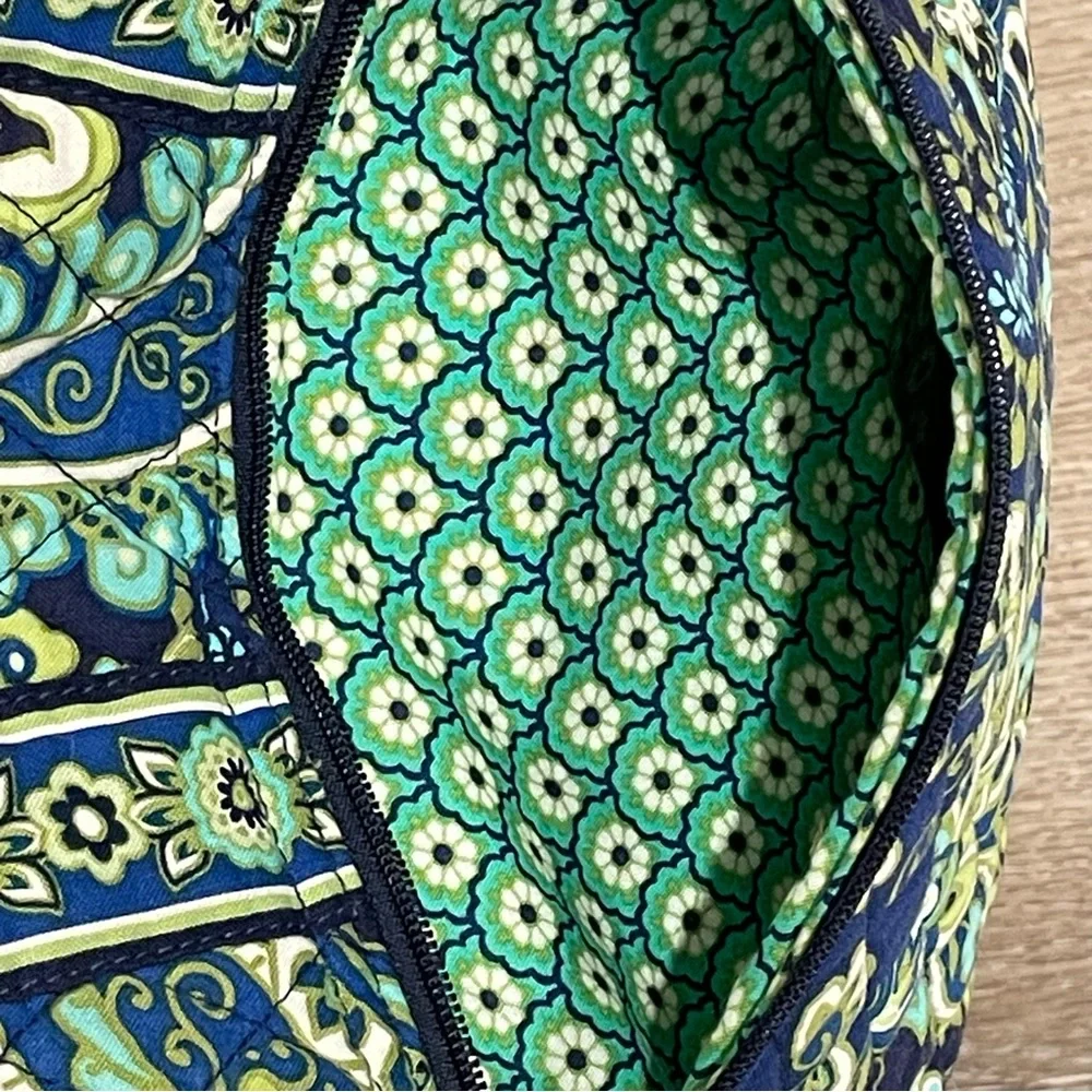 Vera Bradley Rhythm & Blues Crossbody Multicolour Paisley Shoulder Bag - Picture 10 of 16
